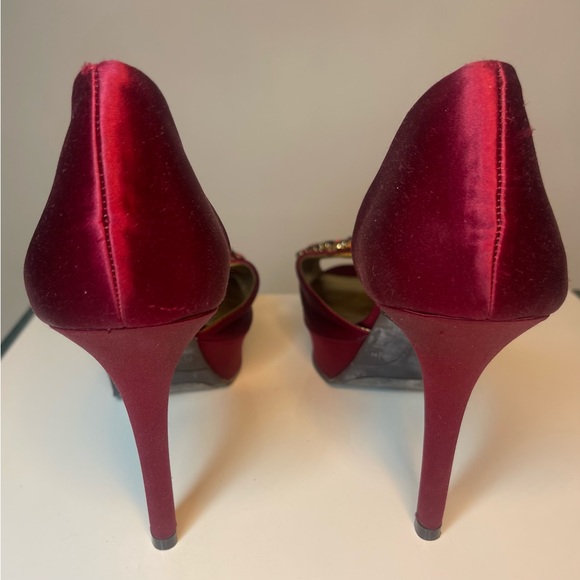 Nine West Formal Ruby Red Prom, Party, Wedding, Pinup Date Night High Heels - Picture 4 of 11